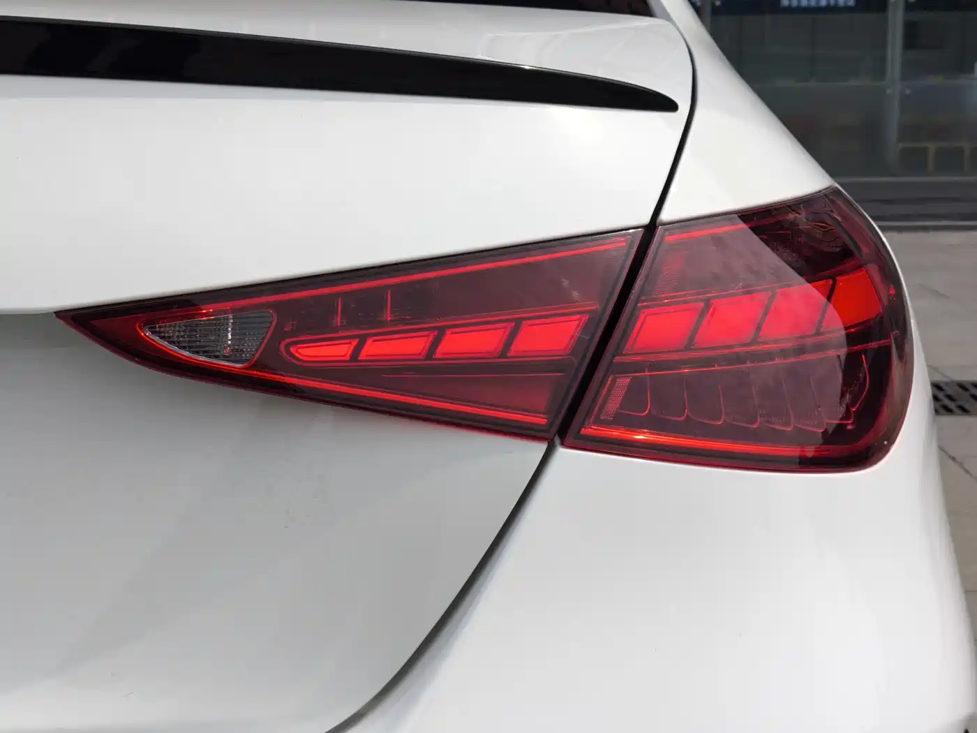 Mercedes-Benz C-Class 2023 Facelift II C 260 L Night Edition фото 22