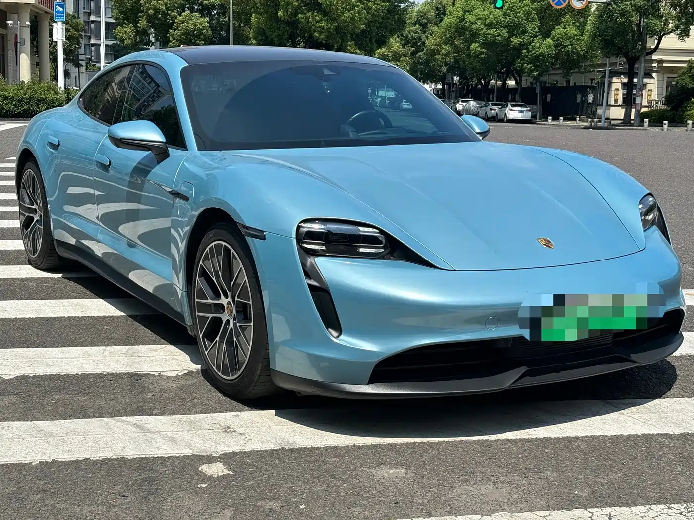 Porsche Taycan 2021 2020 Taycan