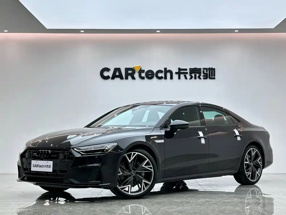 Фото 1 - Audi A7L