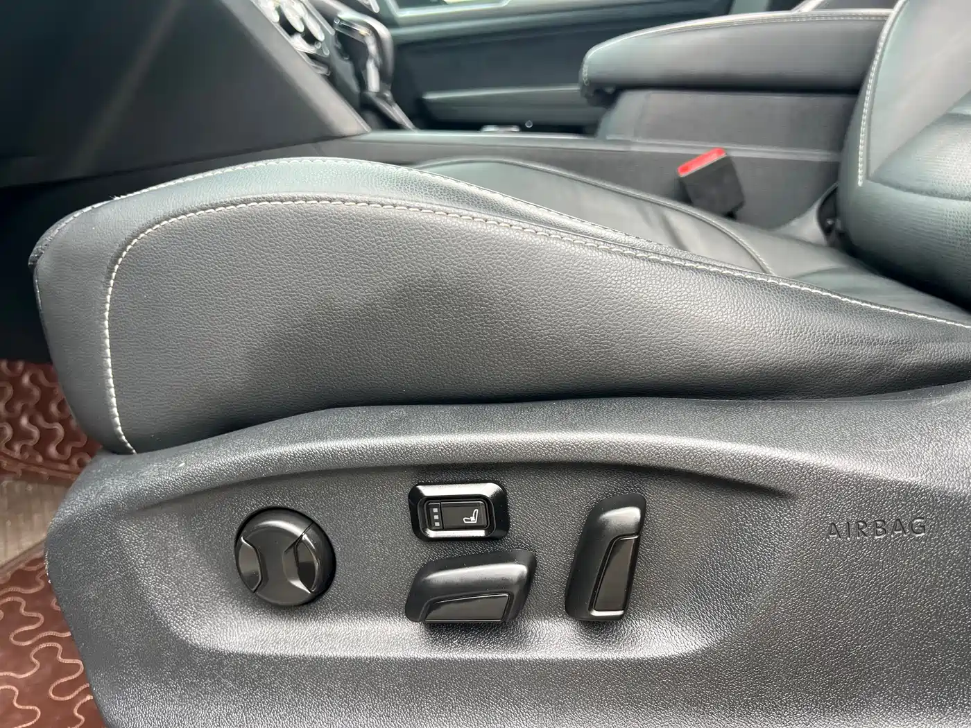 Volkswagen Teramont 2019 380TSI 4WD Luxury China V фото 17