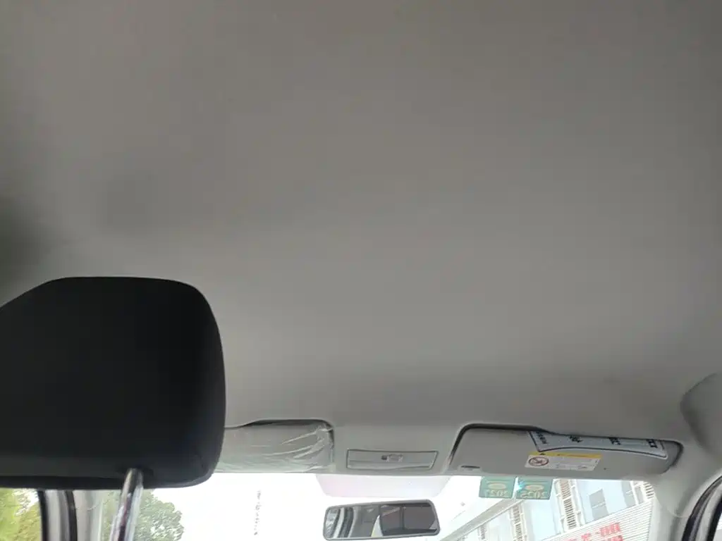 Škoda Fabia 2019 2017 1.4L Auto Car Enjoy Edition