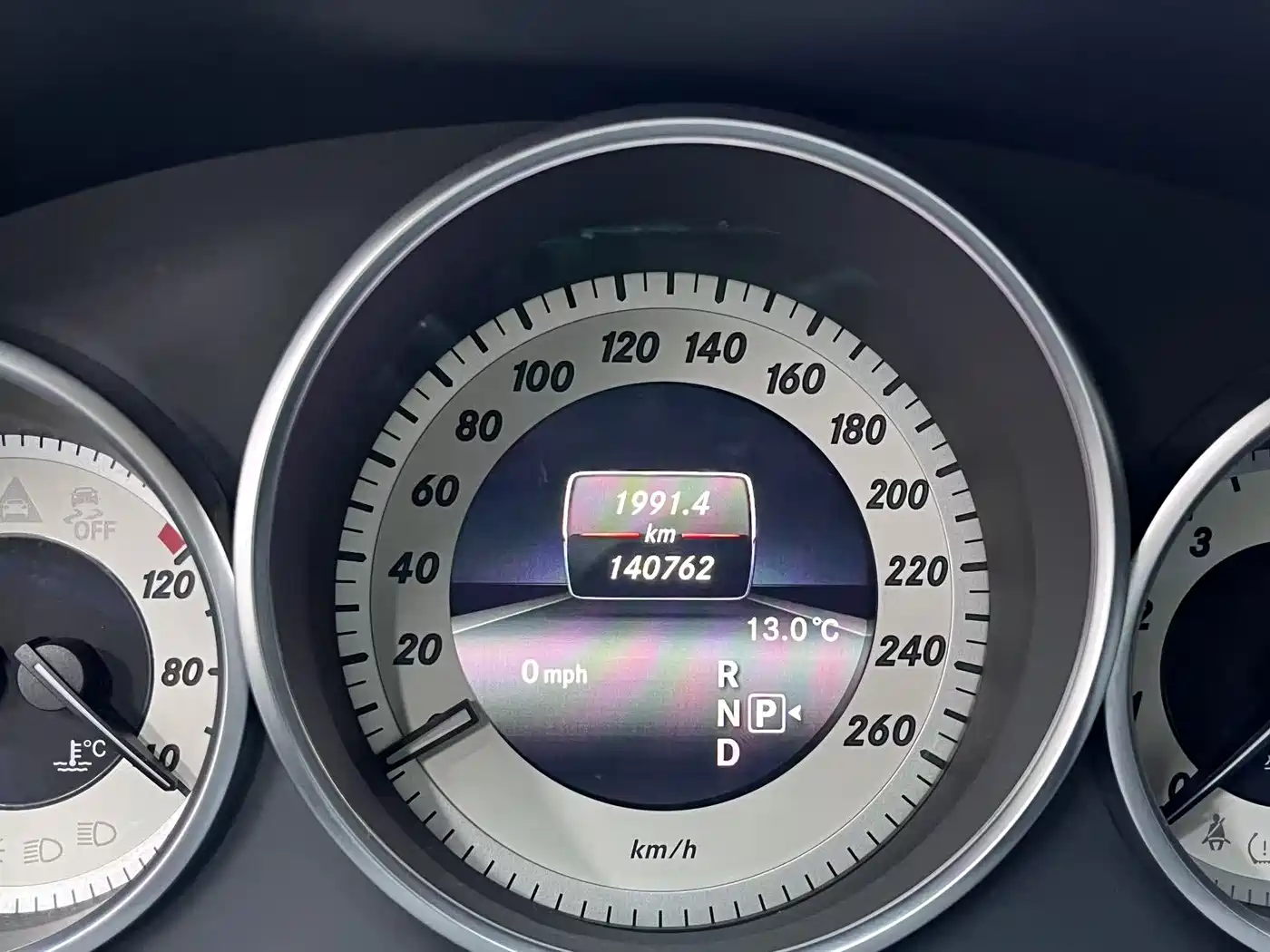 Mercedes-Benz E-Class 2014 E 260 L Sport фото 11