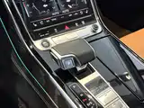 Photo 9 - Audi A8
