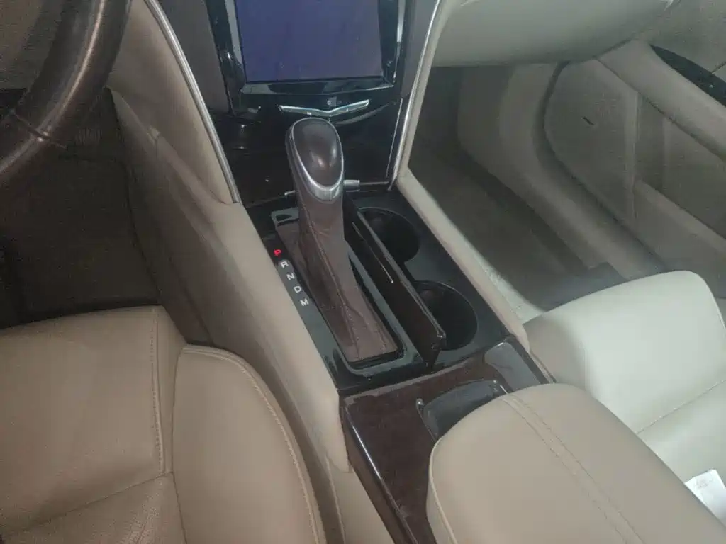 Photo 14 - Cadillac XTS