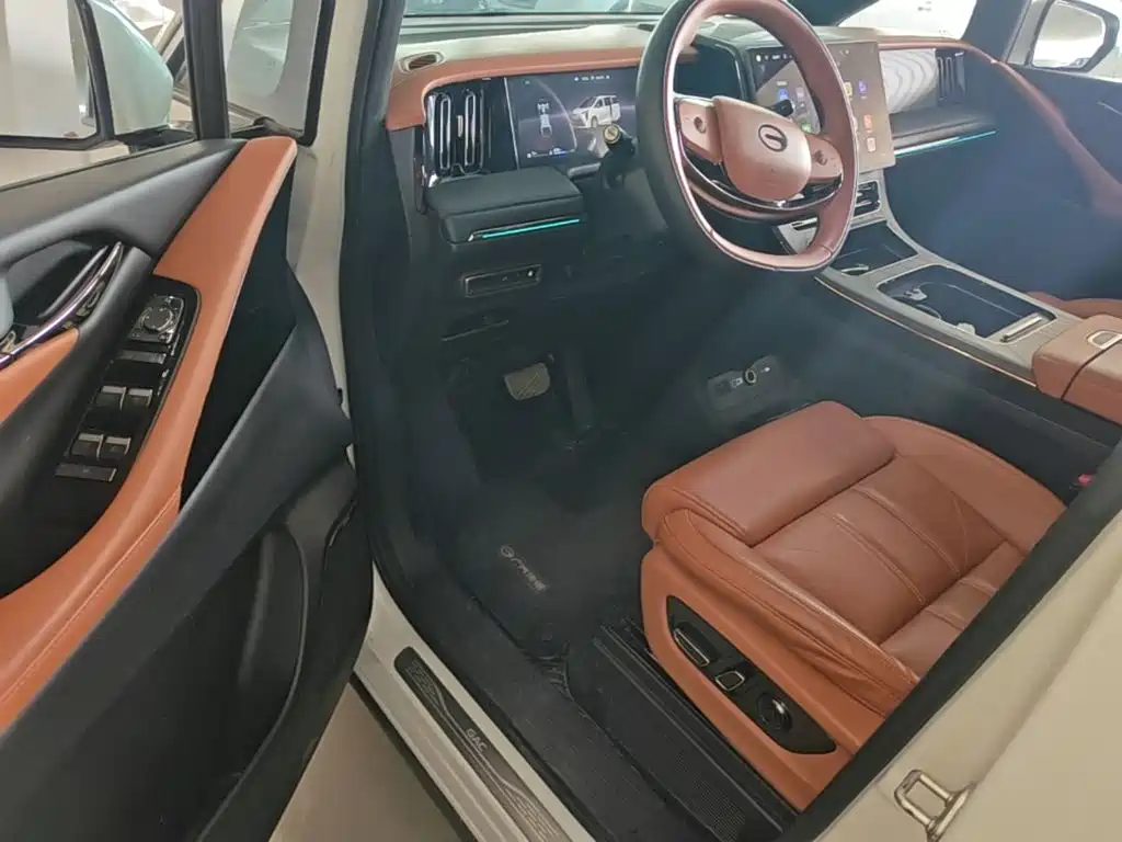 GAC Trumpchi Trumpchi Xiangwang M8 2025 2025 Model QianKun Series Ultra First Class