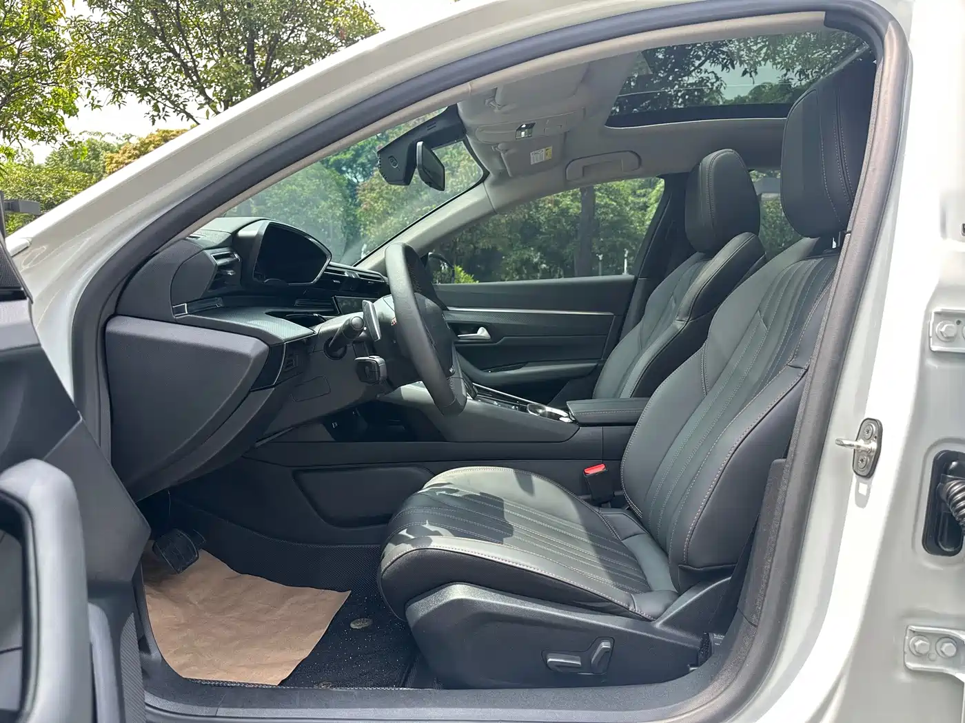 Peugeot 508 2022 2022 508L 400THP PureTech Driving Control Edition