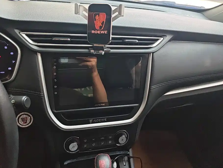 Roewe RX3 2020 2020 1.6L CVT 4G Ultra Comfort Elite
