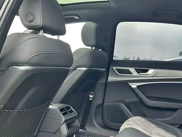 Audi A6L 2023 40 TFSI Luxury Dynamic — фото 5