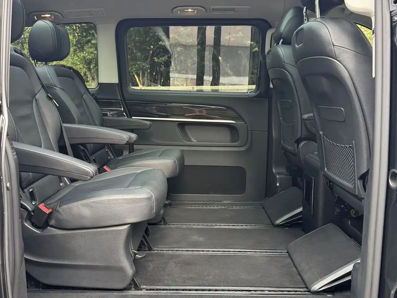 Mercedes-Benz V-Class 2018 2017 Model V 260 Pilot Edition