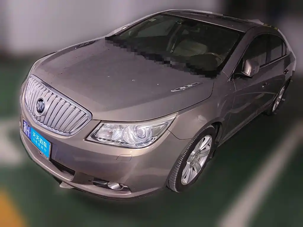 Buick LaCrosse 2011 2011 2.4L SIDI Luxury Edition