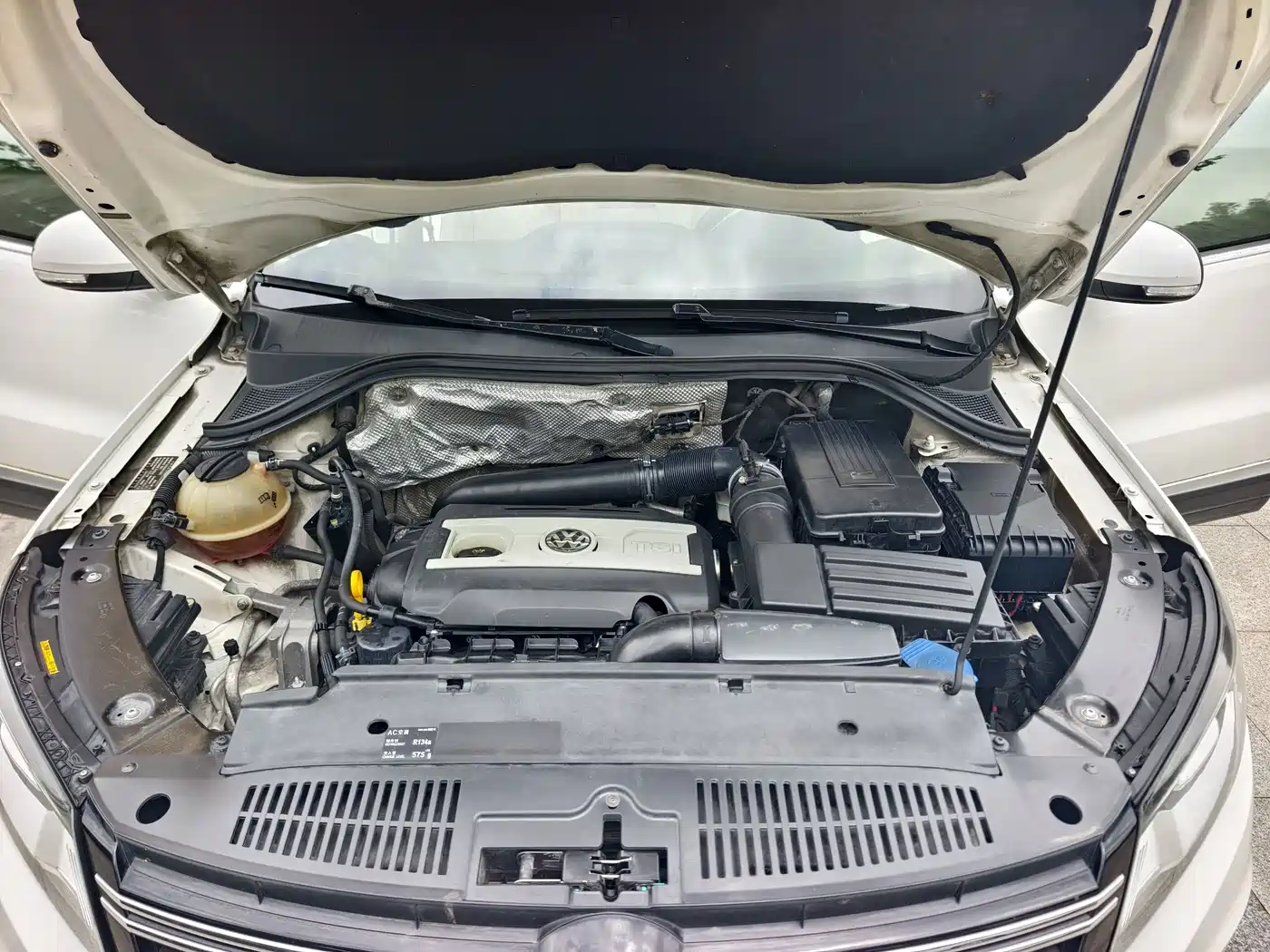 Volkswagen Tiguan 2015 1.8TSI Automatic 4WD Highline фото 24