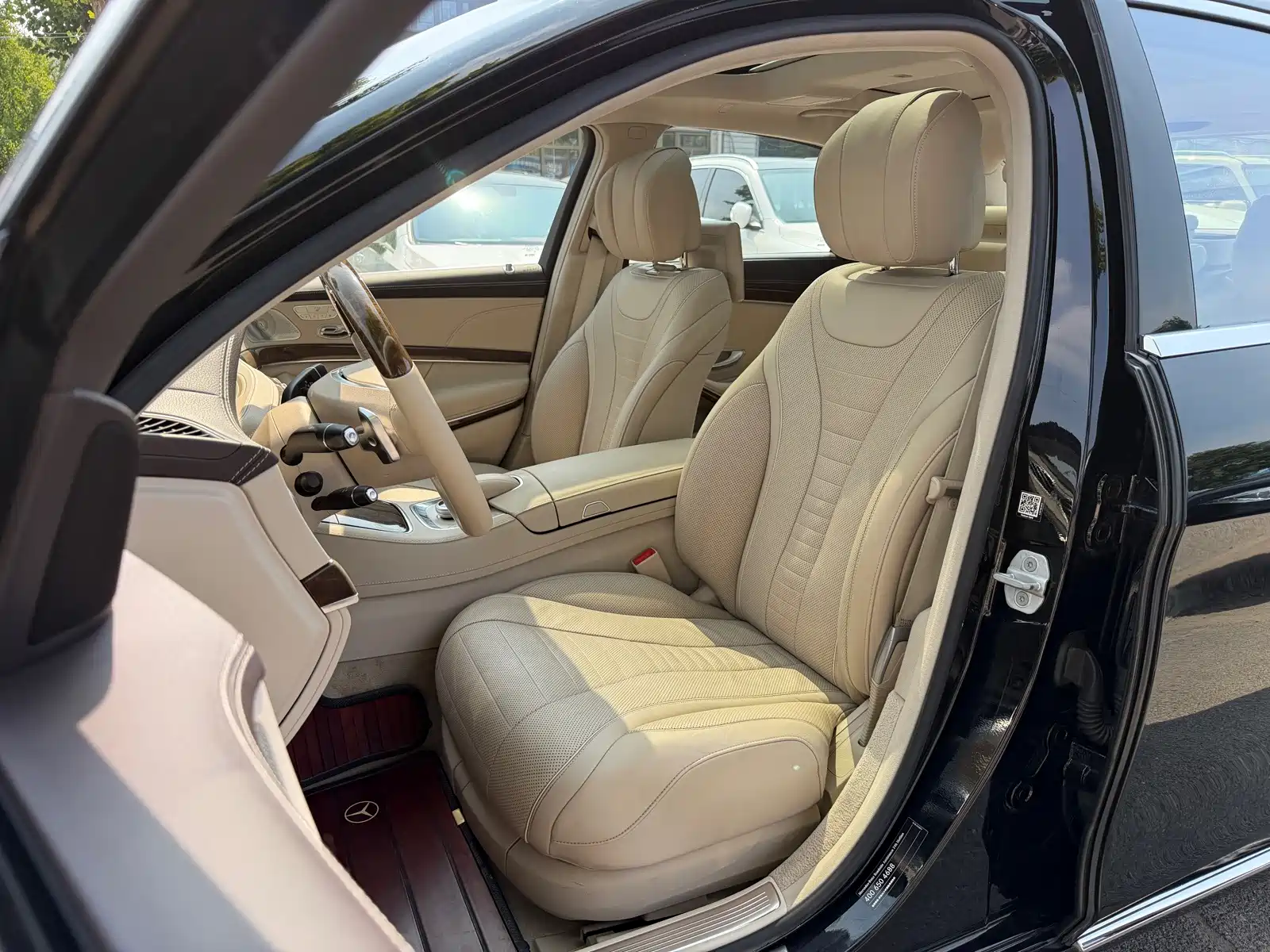 Фото 9 - Mercedes-Benz S-Class