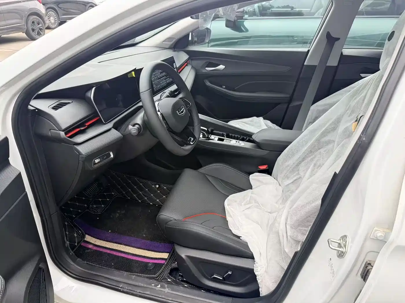 Geely Binrui 2026 2024 Binrui COOL 1.5T DCT Soaring Dragon Edition