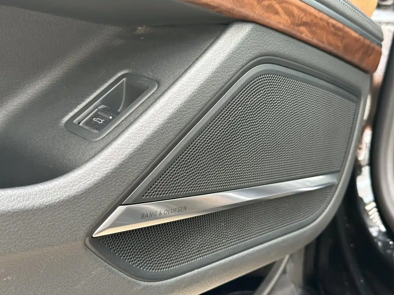 Audi A8 2019 Facelift Plus A8L 50 TFSI quattro Luxury фото 11