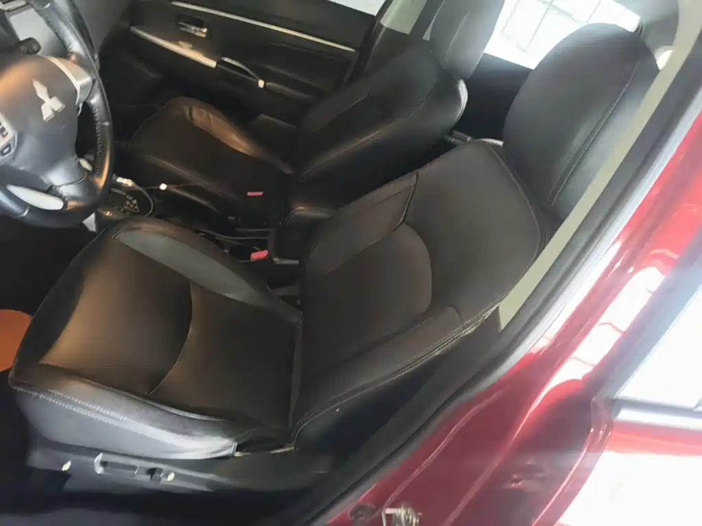 Mitsubishi ASX 2017 2016 2.0L CVT 2WD Navigation Edition