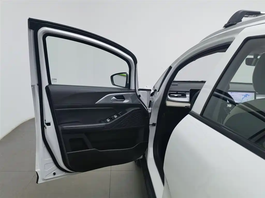 GEELY GEOMETRY E FIREFLY