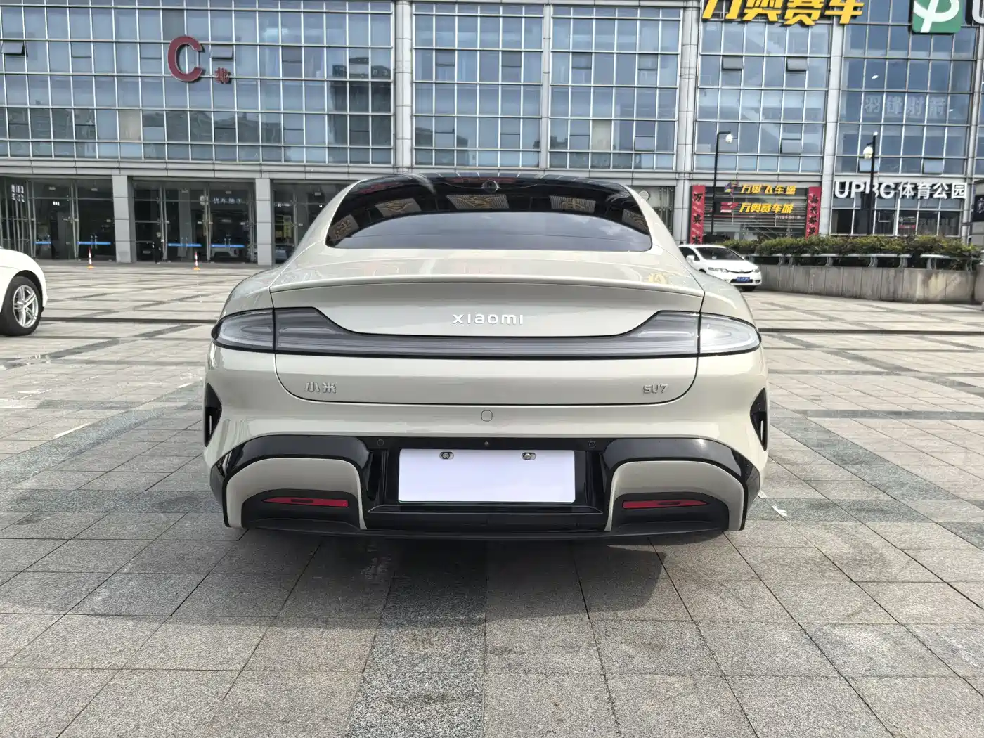 XIAOMI CAR XIAOMI SU7