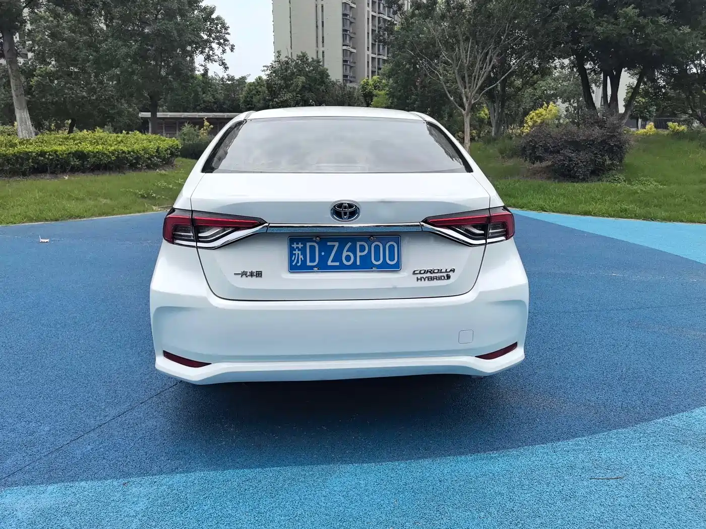 Фото 8 - Toyota Corolla