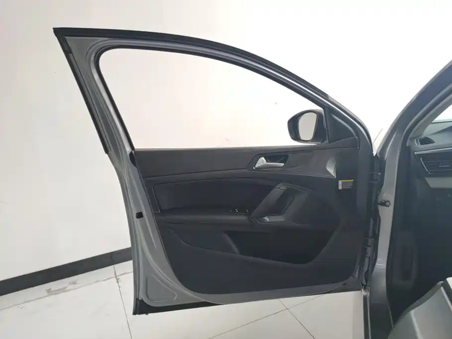 Peugeot 408 2025 2024 360THP Dá Dá Edition Latour