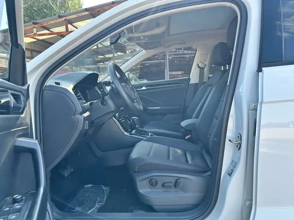 Volkswagen T-ROC 2022 2022 280TSI DSG 2WD Comfort PLUS