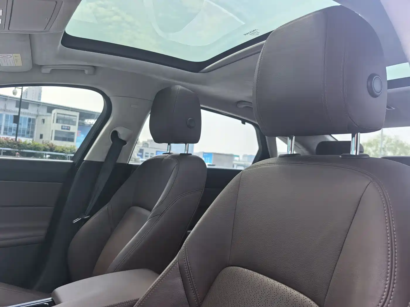 Jaguar XFL 2017 XFL 2.0T 240PS Luxury Edition фото 15