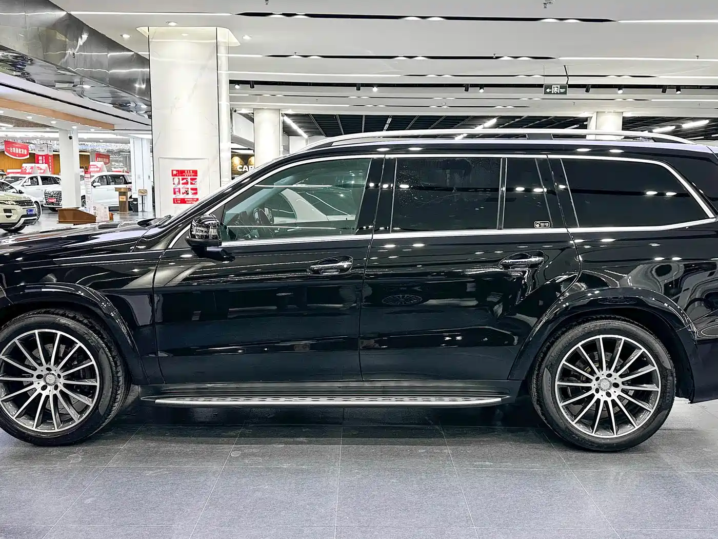 Mercedes-Benz GLS 2016 GLS 500 4MATIC фото 2