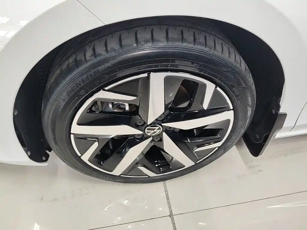 Volkswagen Lamando, миниатюра 23
