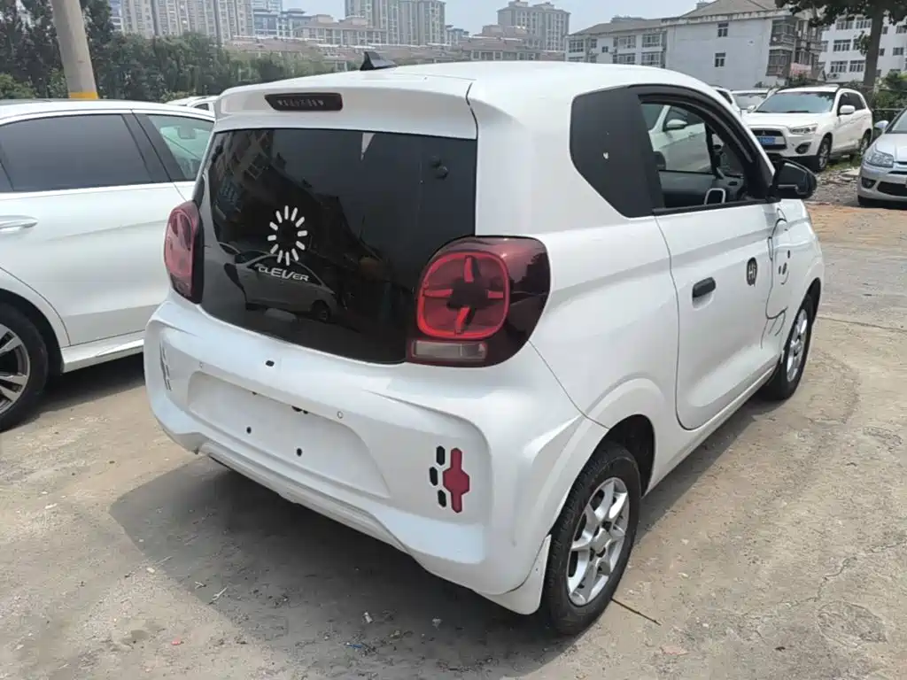Фото 7 - Roewe Clever