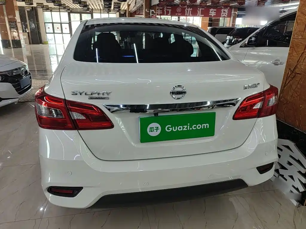 Nissan SYLPHY, миниатюра 6