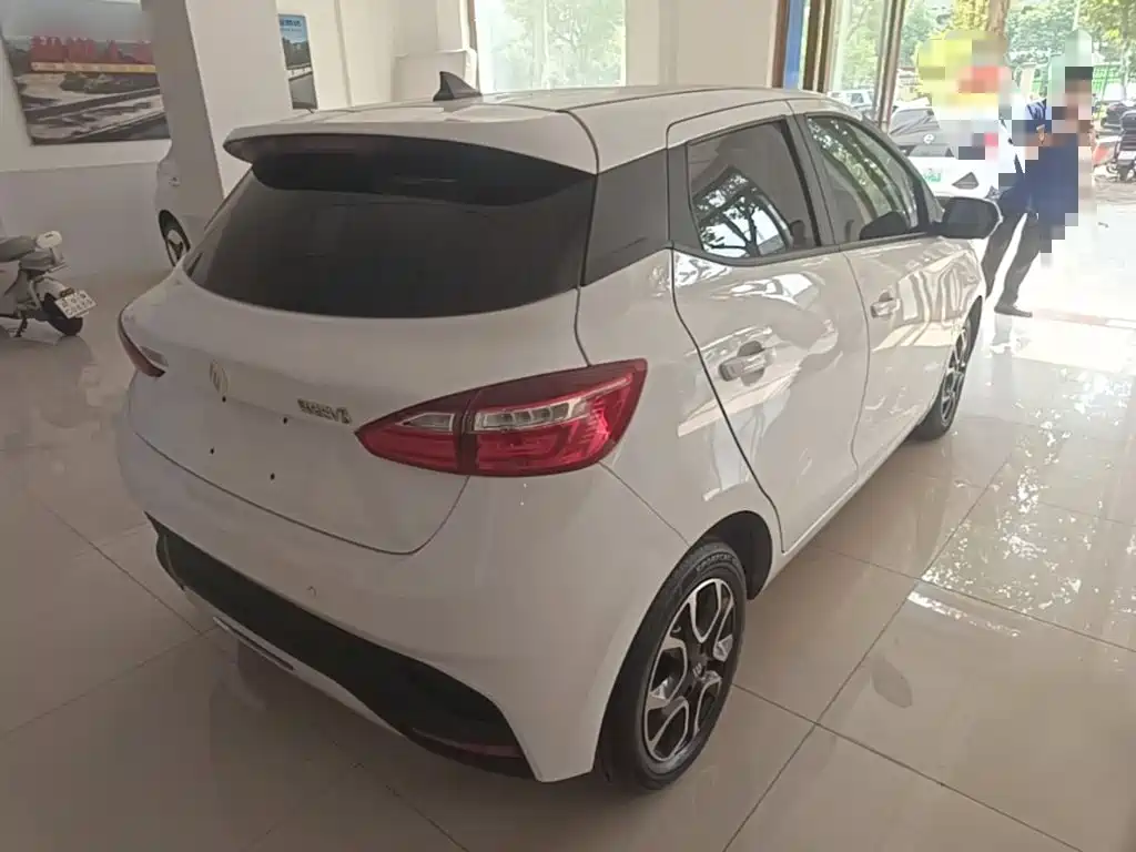 JMCG New Energy Yizhi EV3 2026 2025 Plus 330KM Luxury