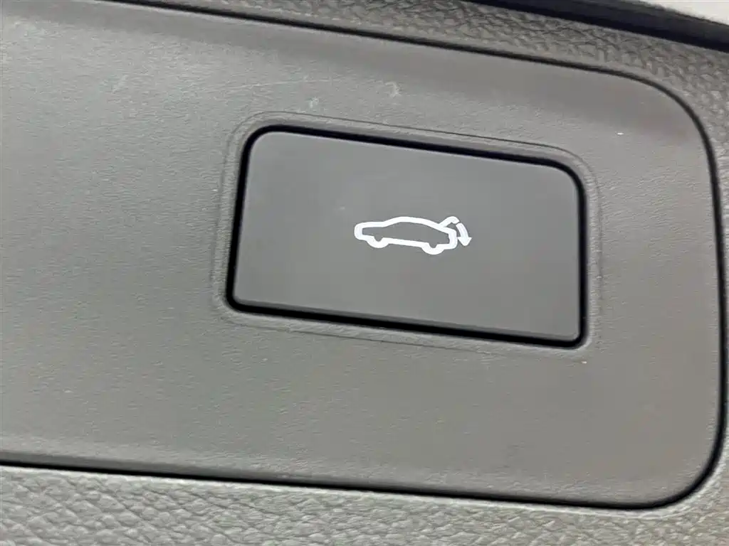 GEELY HAOYUE L