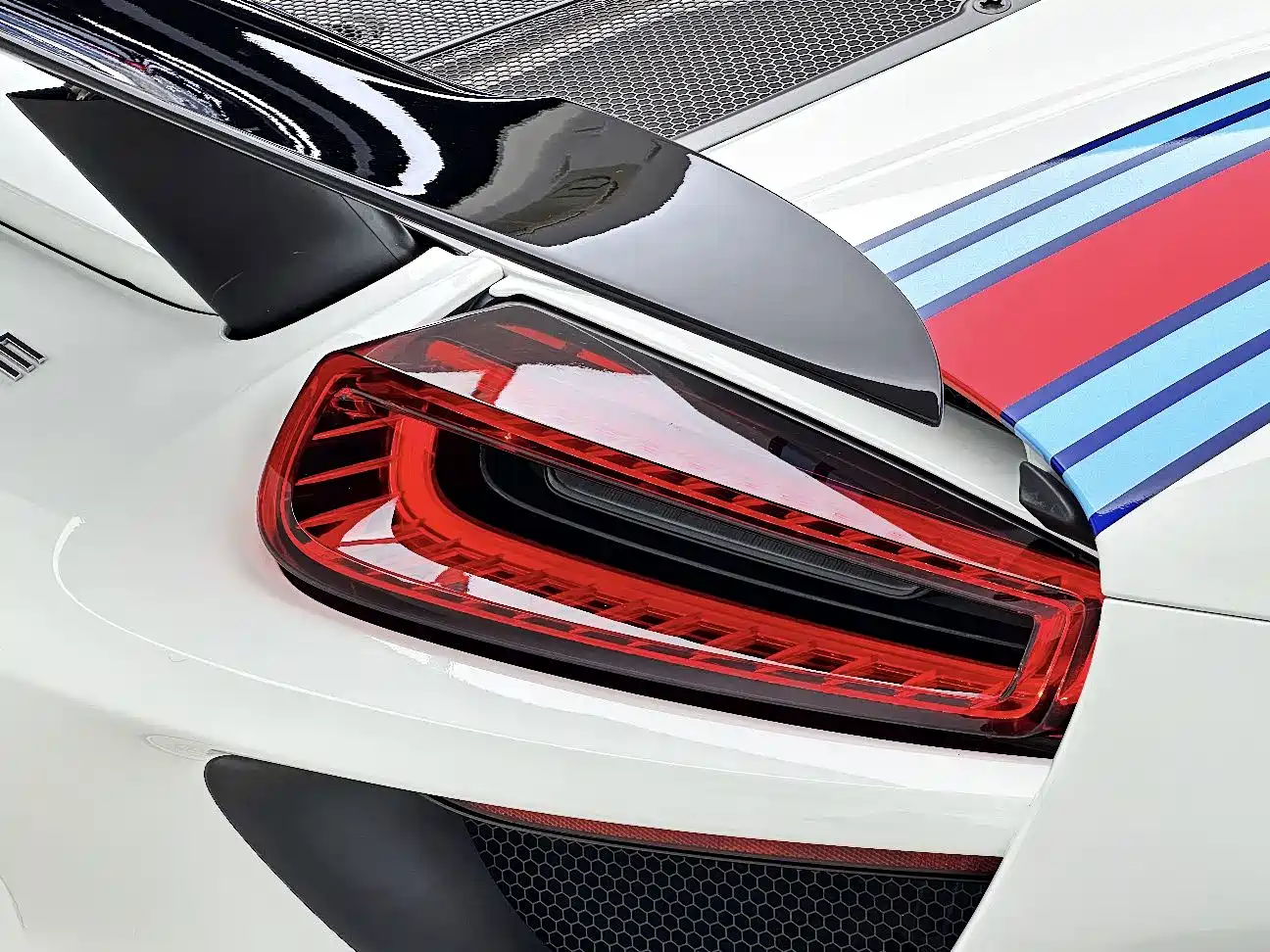 Porsche 918 Spyder 2016 2014 4.6L