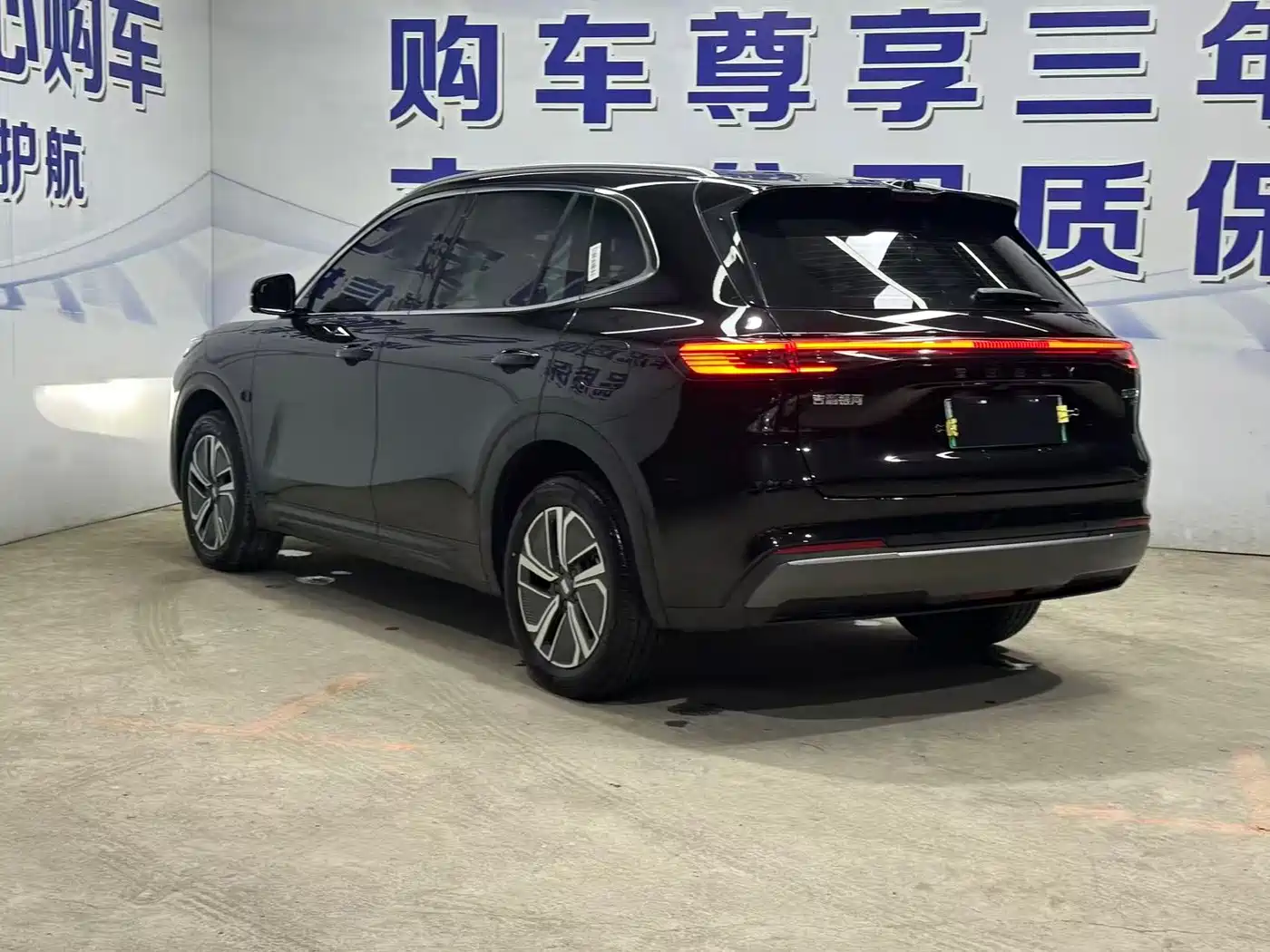 Geely Galaxy Galaxy Starship 7 EM-i 2026 2026 135km Spaceship Edition