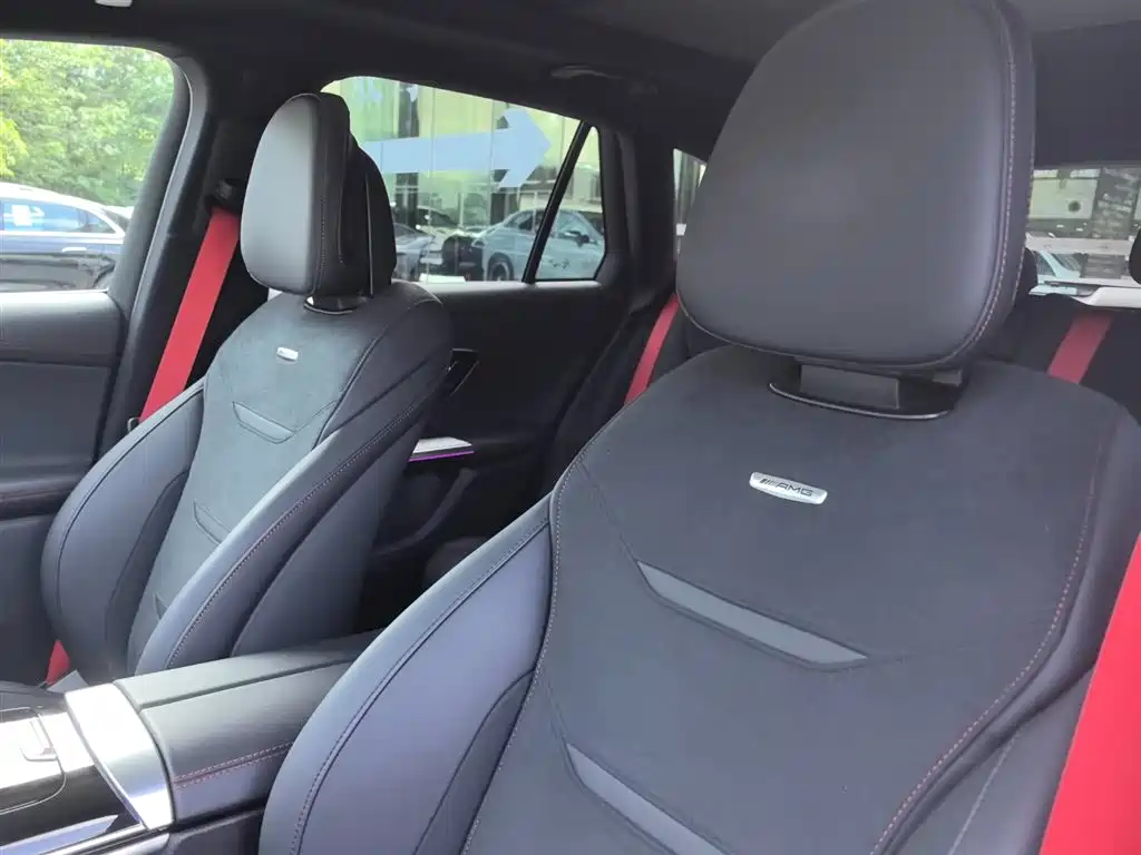 Mercedes-Benz GLC AMG 2025 AMG GLC 43 4MATIC фото 16