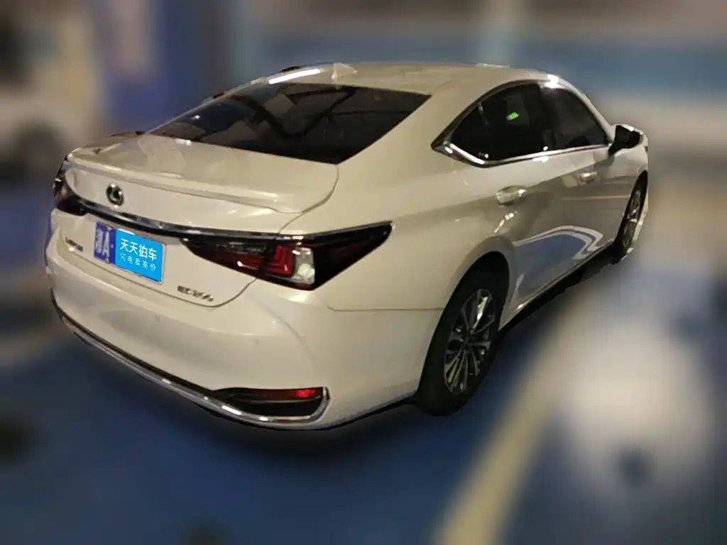Lexus ES, миниатюра 2