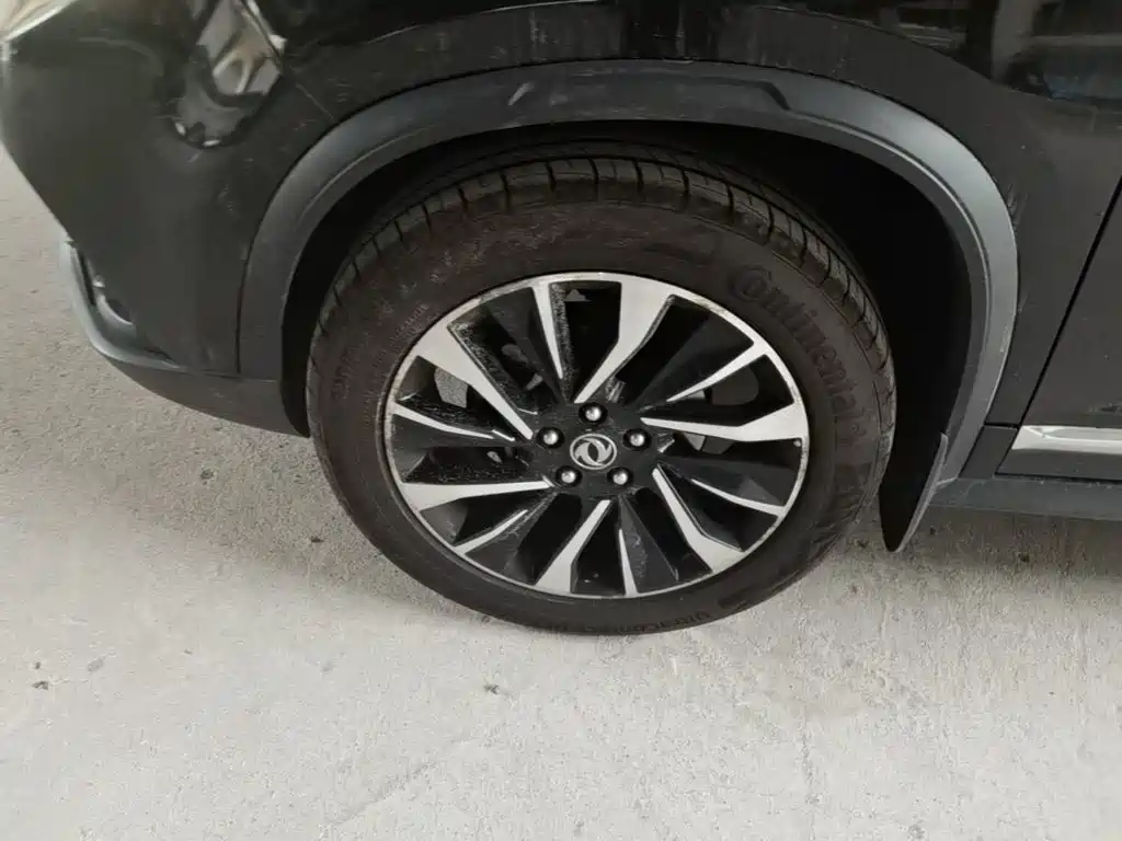 Dongfeng Fengxing Fengxing T5L 2019 2020 1.5T Automatic Luxury 7-Seater China VI