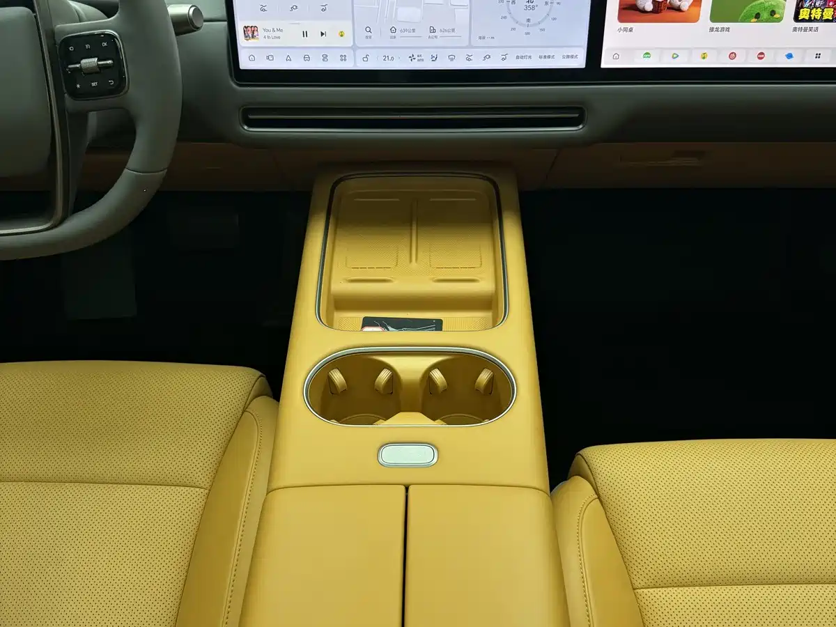 Li Auto i6 2025 2025 4WD Base Model