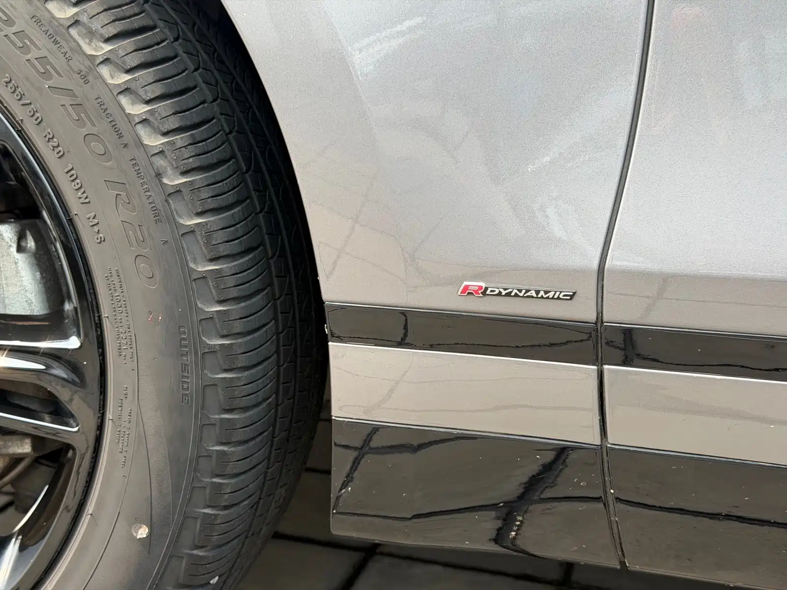 Фото 7 - Land Rover Range Rover Velar