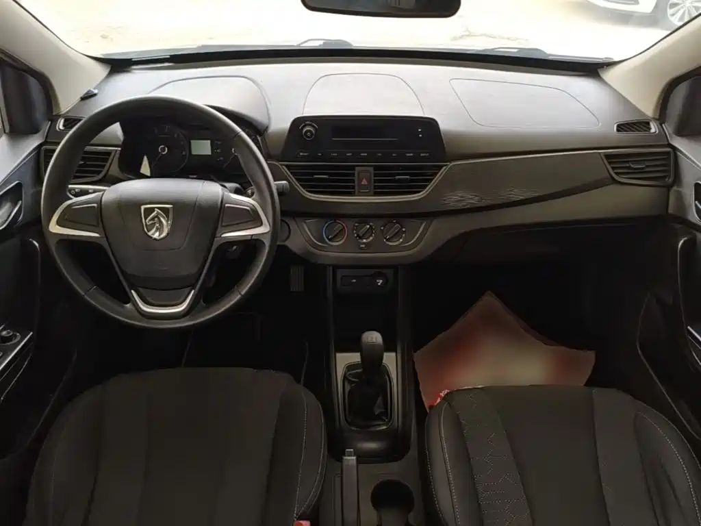 Baojun 310 2018 2016 1.2L Manual Comfort Model