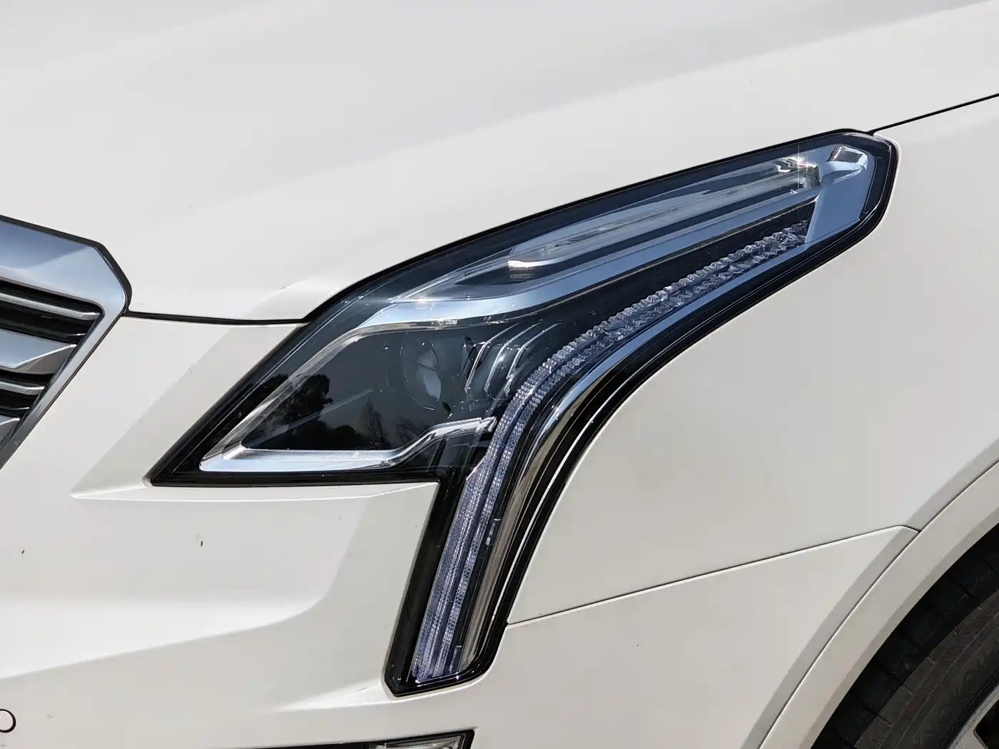 Cadillac XT5 2018 28E 4WD Leading фото 9