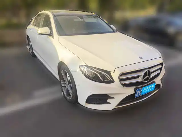 Mercedes-Benz E-Class 2018 Facelift E 200 L Sport — фото 3