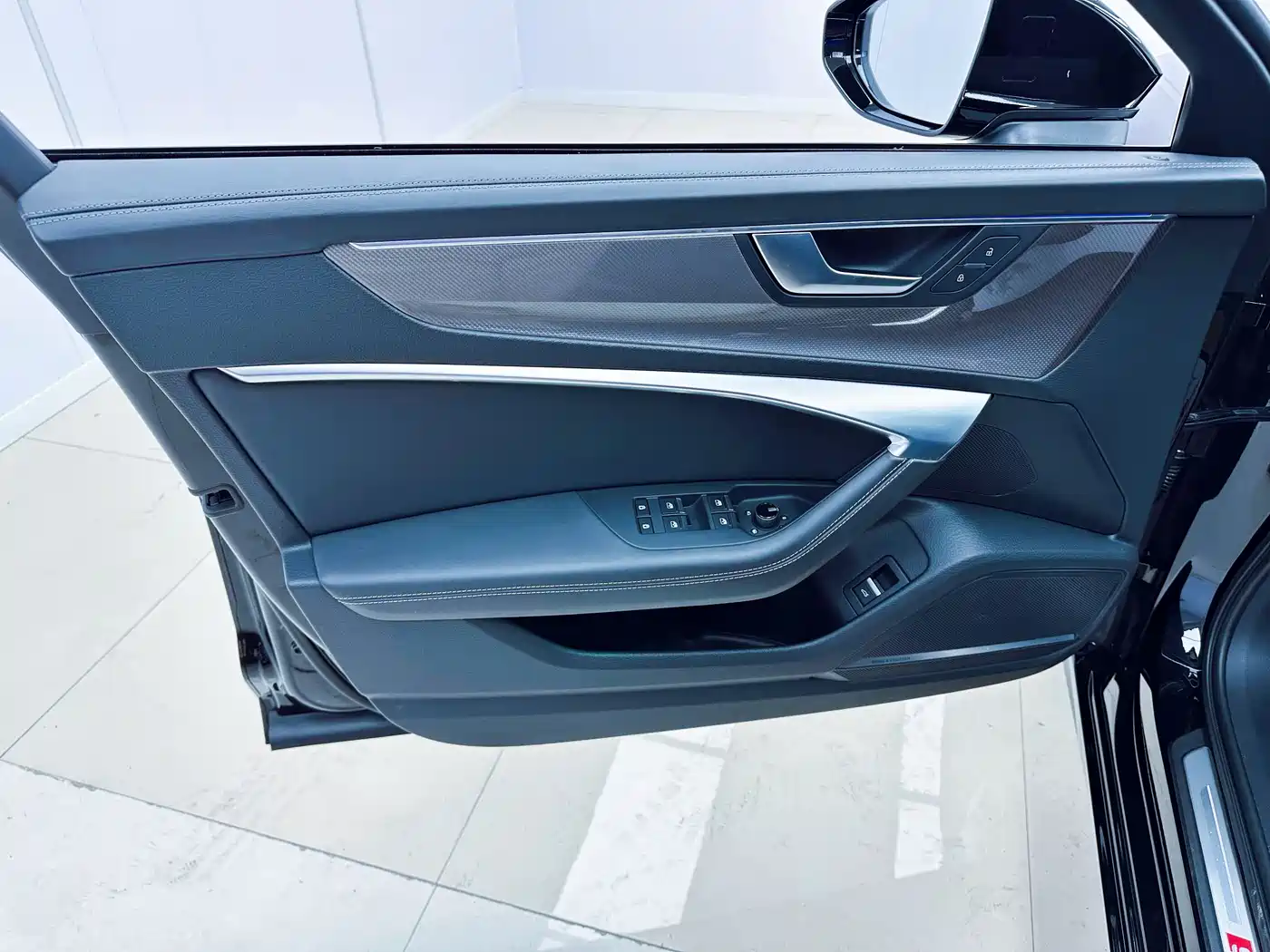 Audi A6L 2021 55 TFSI quattro Flagship Dynamic фото 16