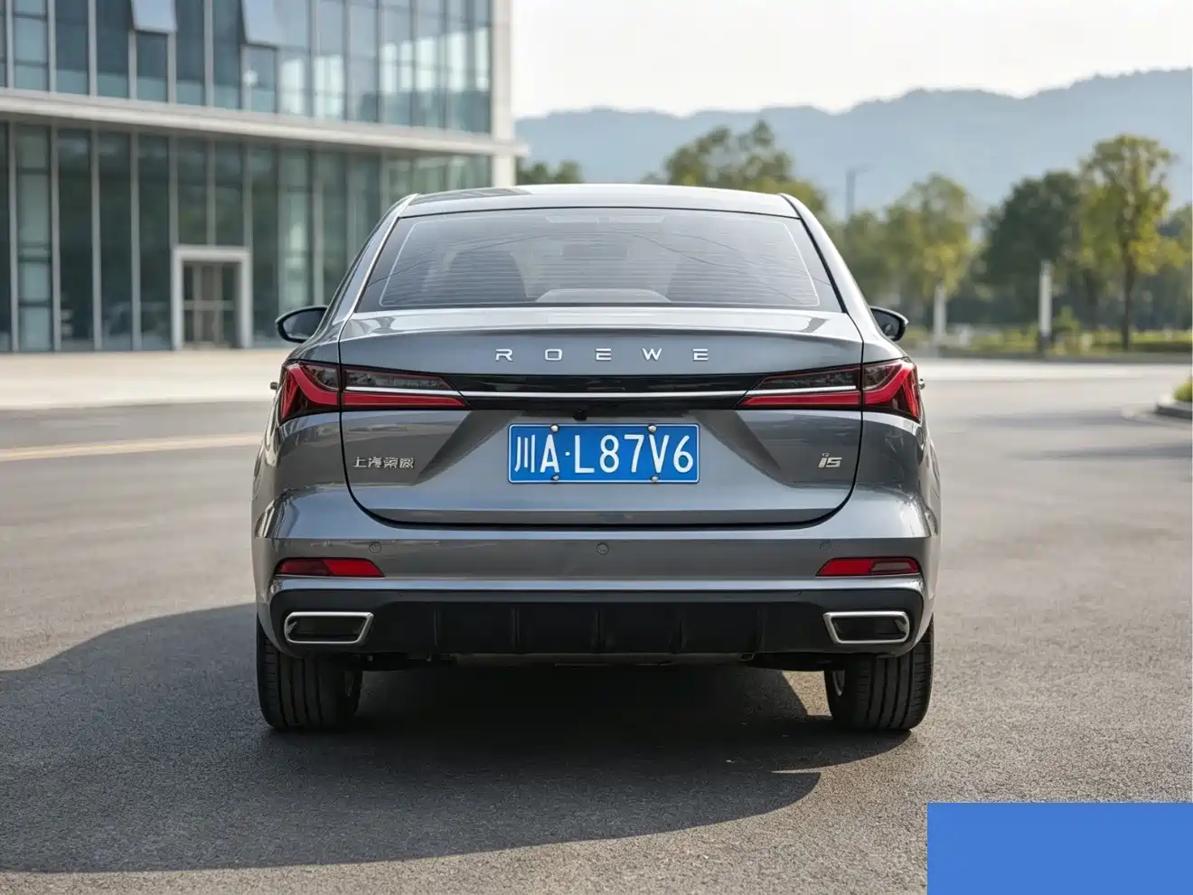 Фото 4 - Roewe i5