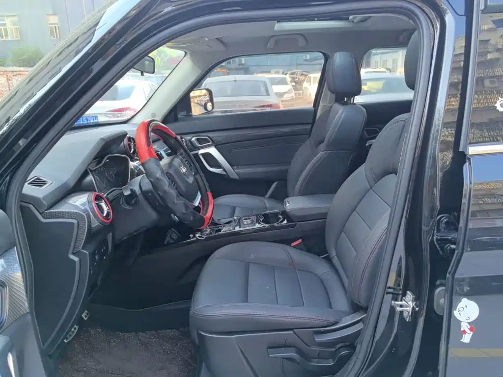 BAIC ORV Beijing Offroad BJ20 2017 2016 1.5T CVT Luxury
