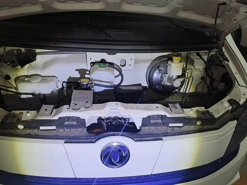 Dongfeng Yufeng EM27 2026 2024 EM27L EVE Power 41.86kWh