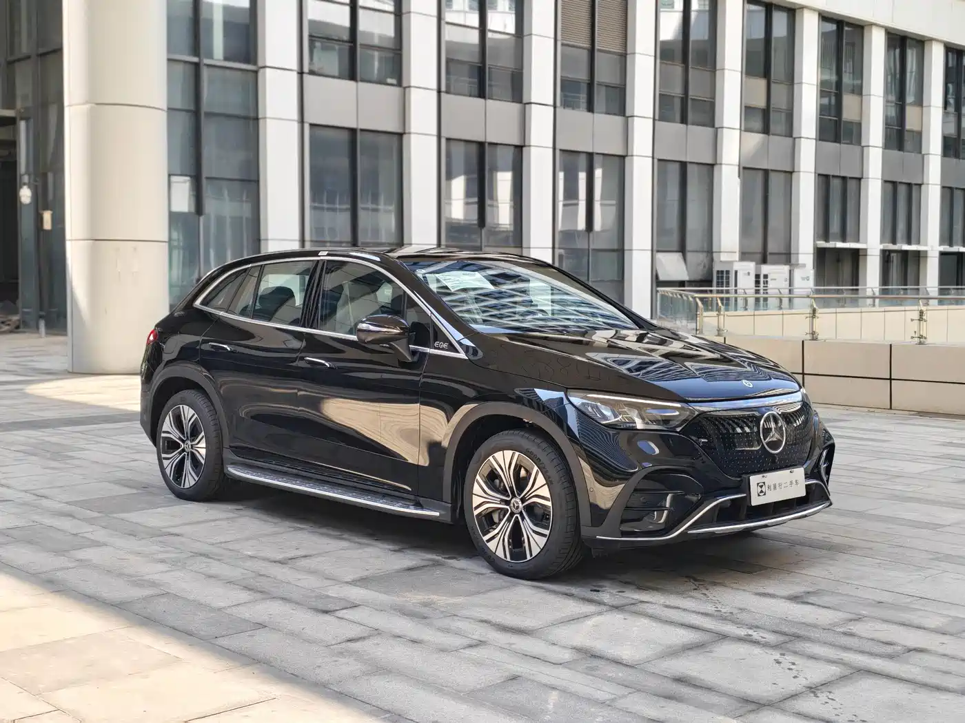 Mercedes-Benz EQE SUV 2025 2024 500 4MATIC Luxury Edition
