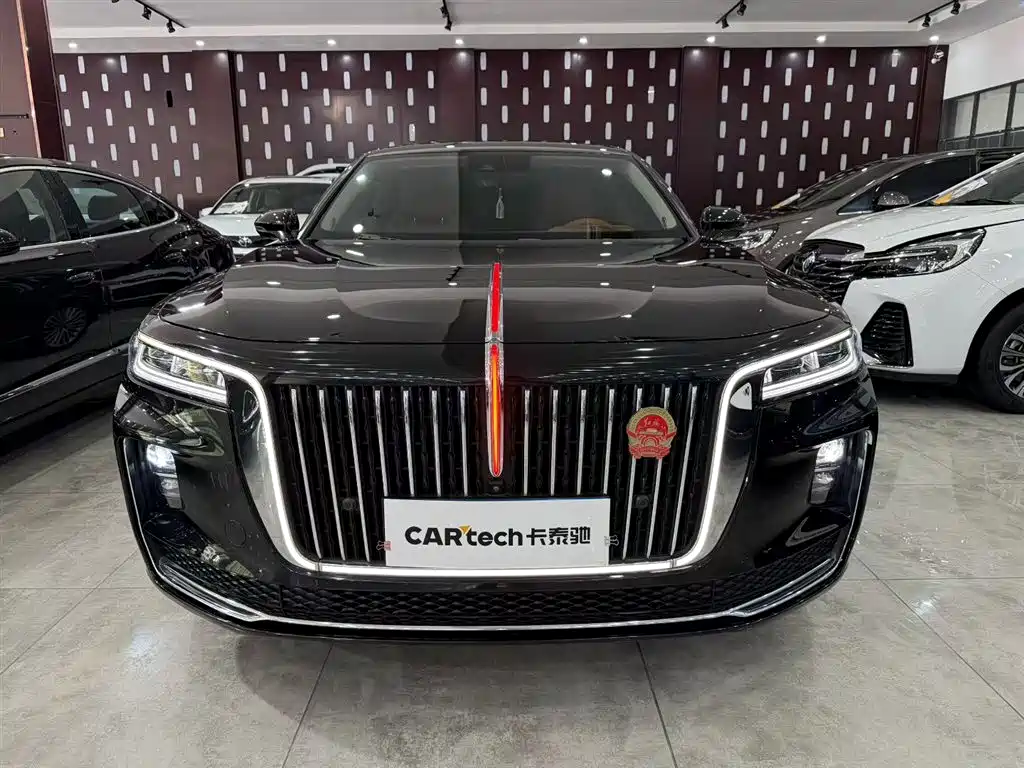 Hongqi H9 2022 2.0T Smart Connect Flag Enjoy Edition фото 3