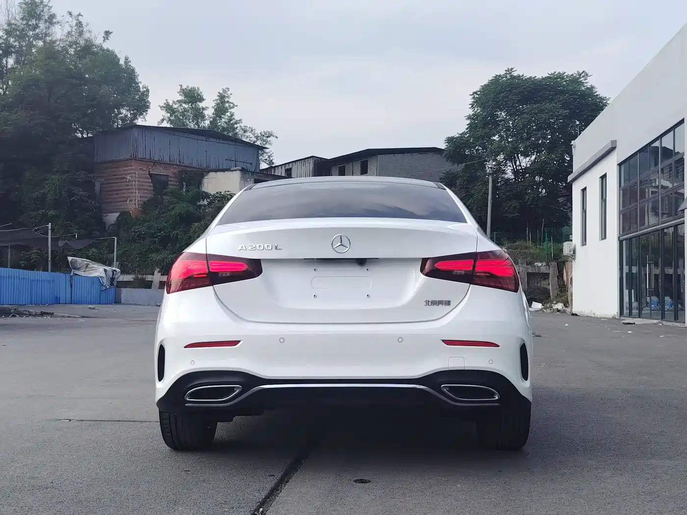 Mercedes-Benz A-Class 2024 A 200 L Fashion Edition фото 10