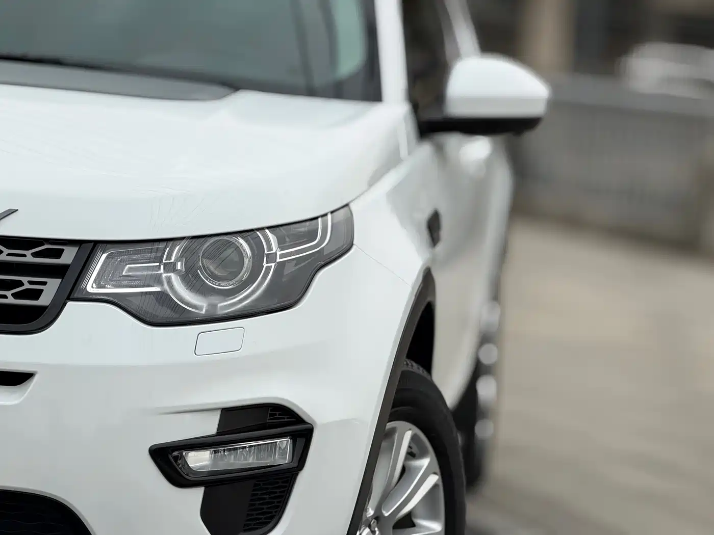 Land Rover Discovery Sport 2017 2.0T SE фото 15