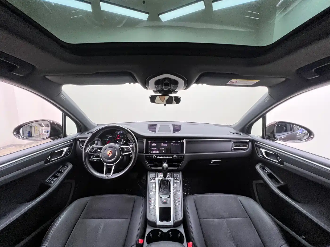 Porsche Macan 2020 Macan 2.0T фото 17